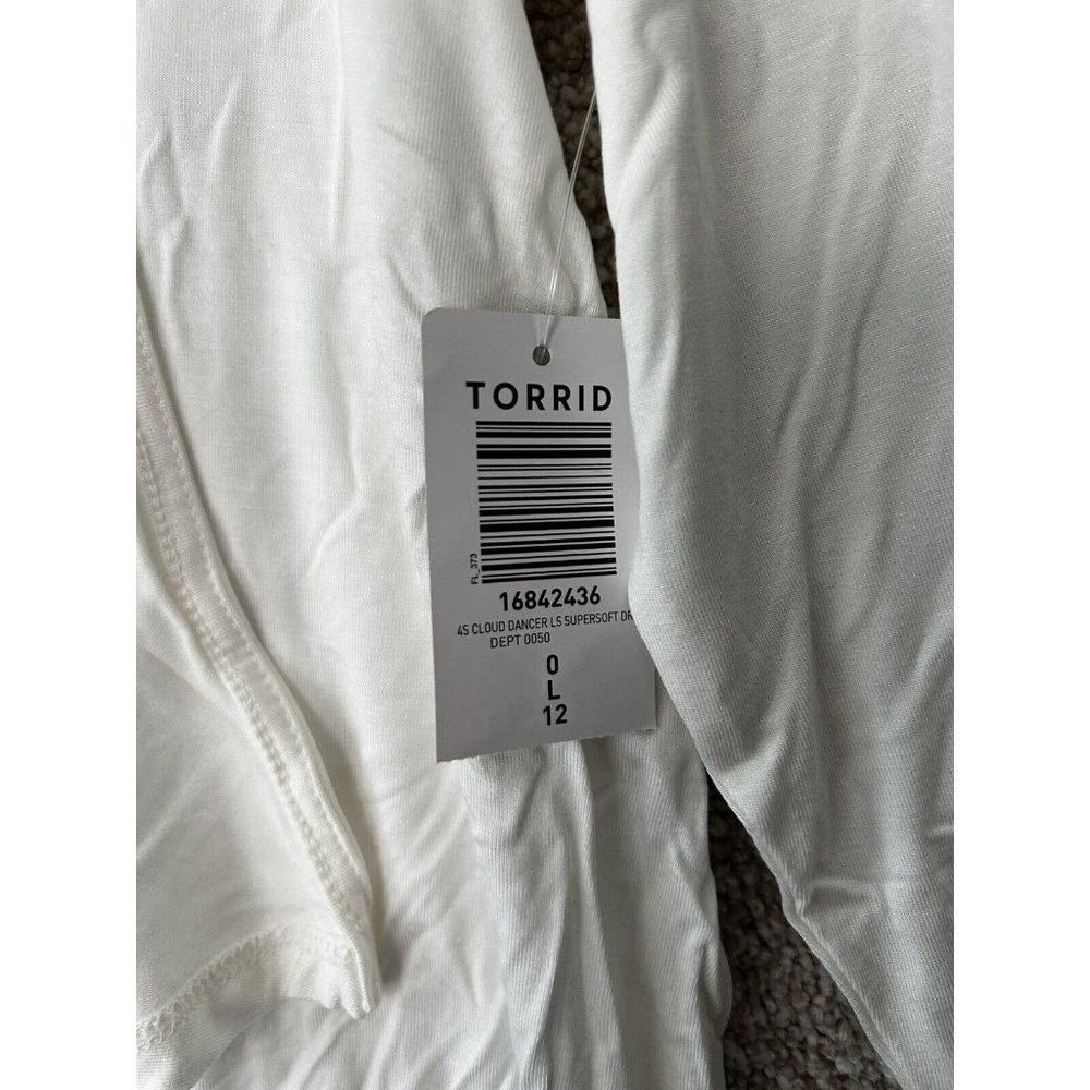Torrid Super Soft Cloud Dancer Cascade Open Drape Front Cardigan Sweater Sz Lrg - Picture 3 of 6